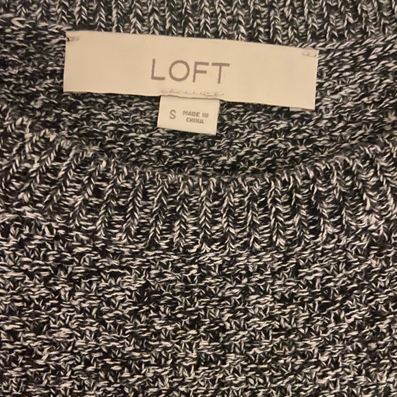 LOFT black and white crew sweater - Picture 2 of 2